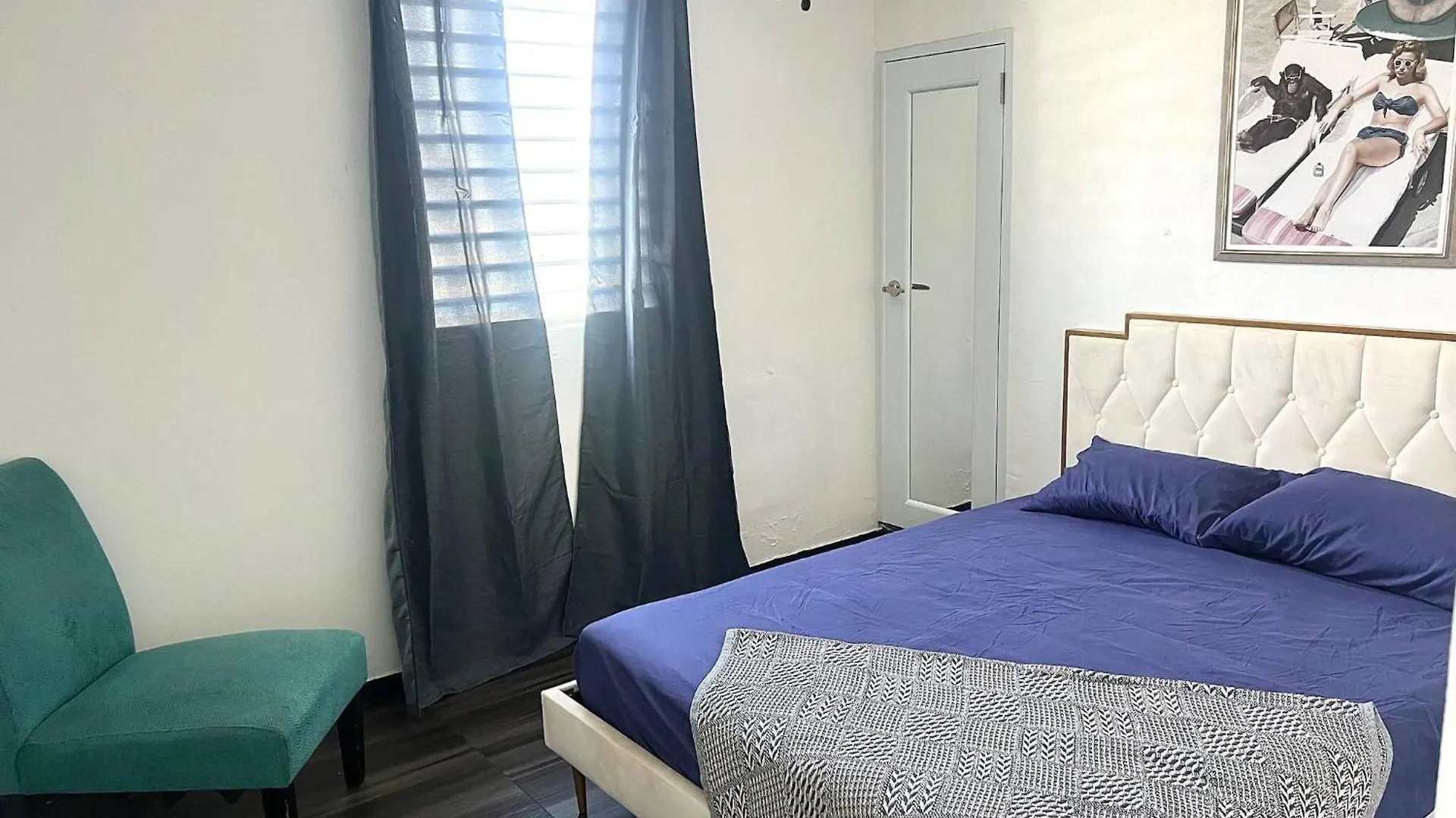 Stylish 2Br W Private Balcony Apartment Carolina