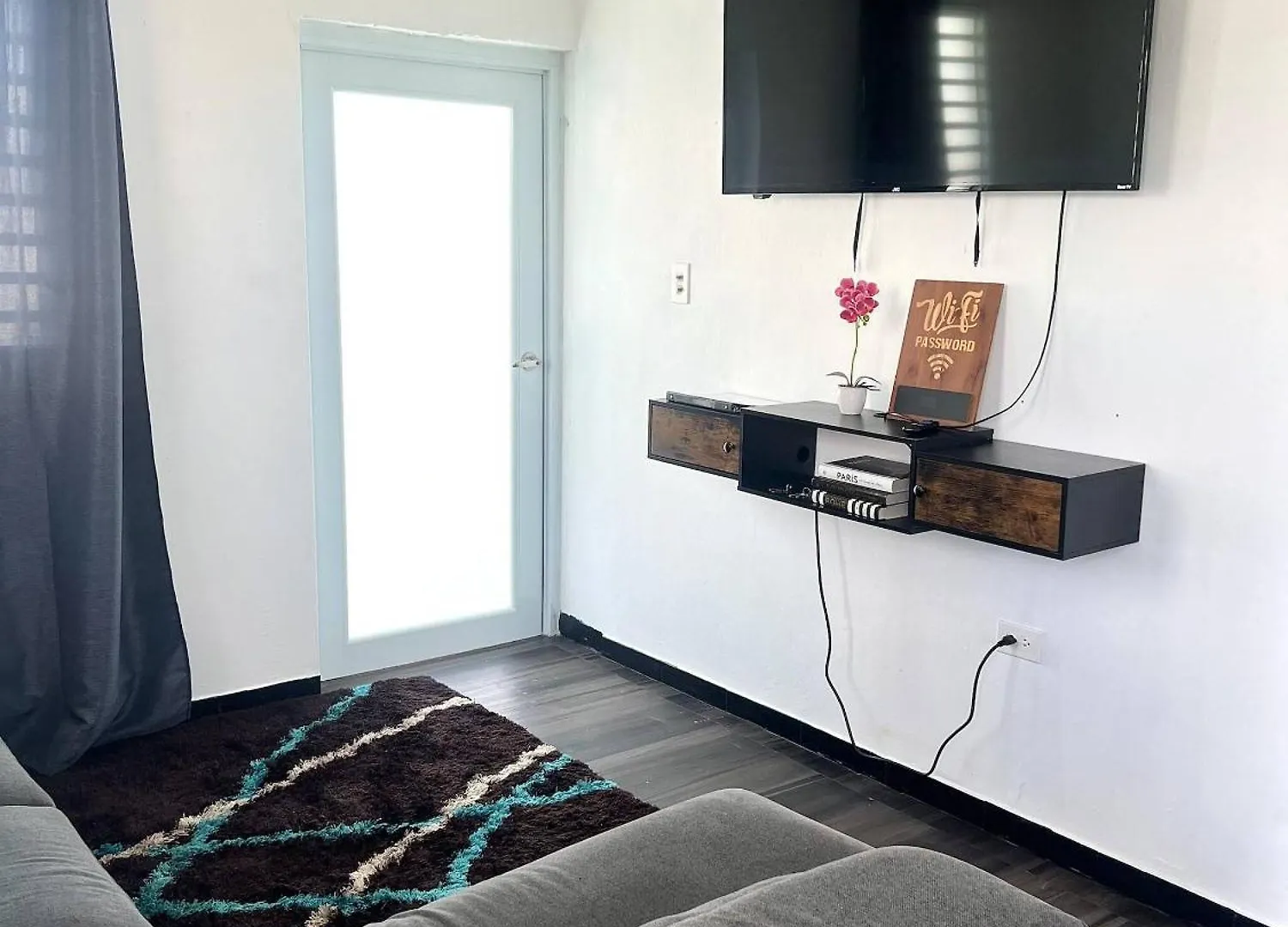 Apartament Stylish 2Br W Private Balcony Carolina